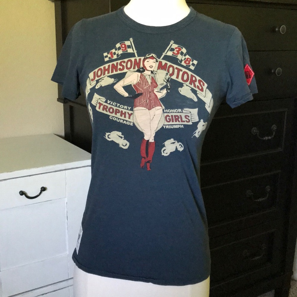 Lucky Brand Johnson Motors Size Small T